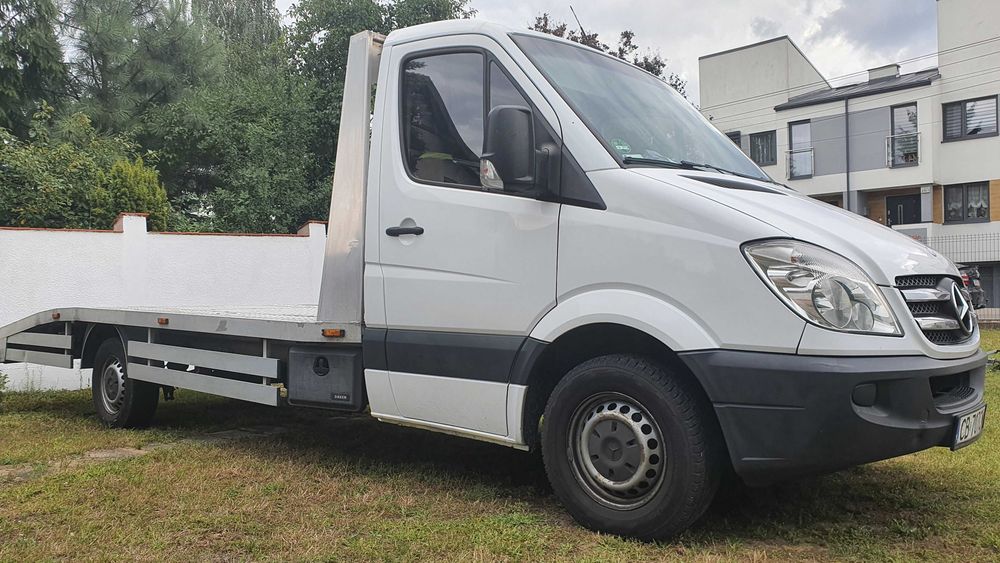 Laweta, parking, pomoc drogowa, assistance, holowanie, odpalanie.Tanio