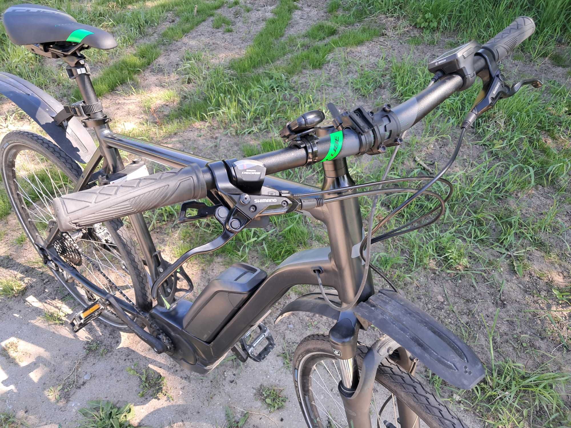 Cube hybrid cross pro Deore Bosch CX