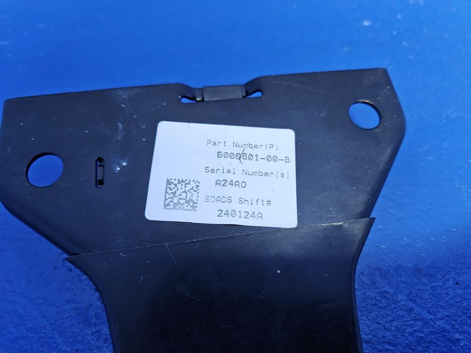 ZAMEK MASKI pokrywy silnika TESLA MODEL S nowy oryginał