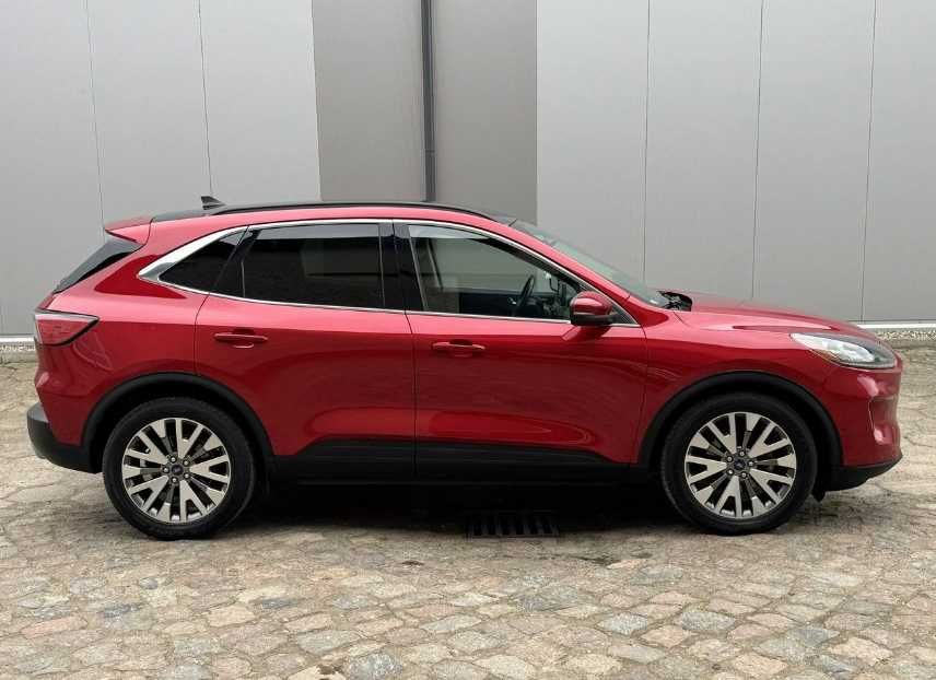 Ford Escape Titanium Hybrid 2020