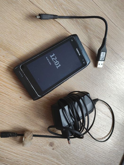 Nokia N8 16 GB bez blokad menu PL