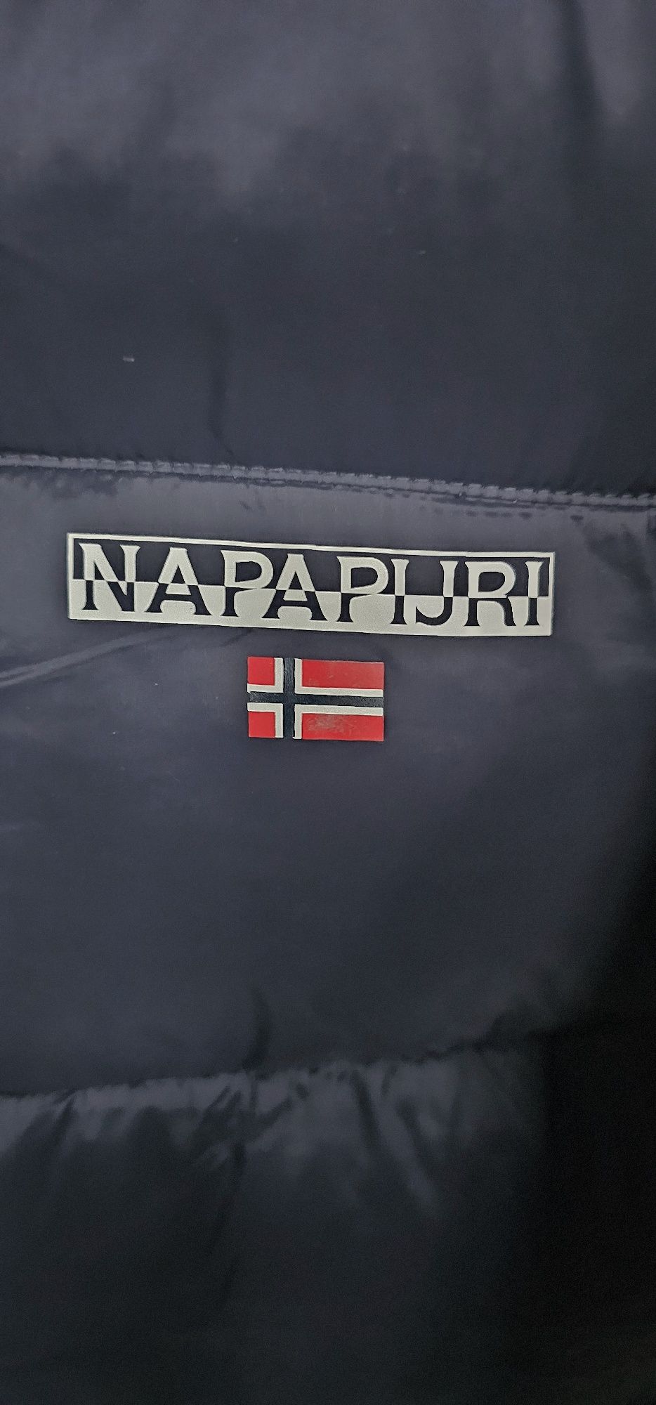 Nowa kurtka zimowa Napapijri L damska