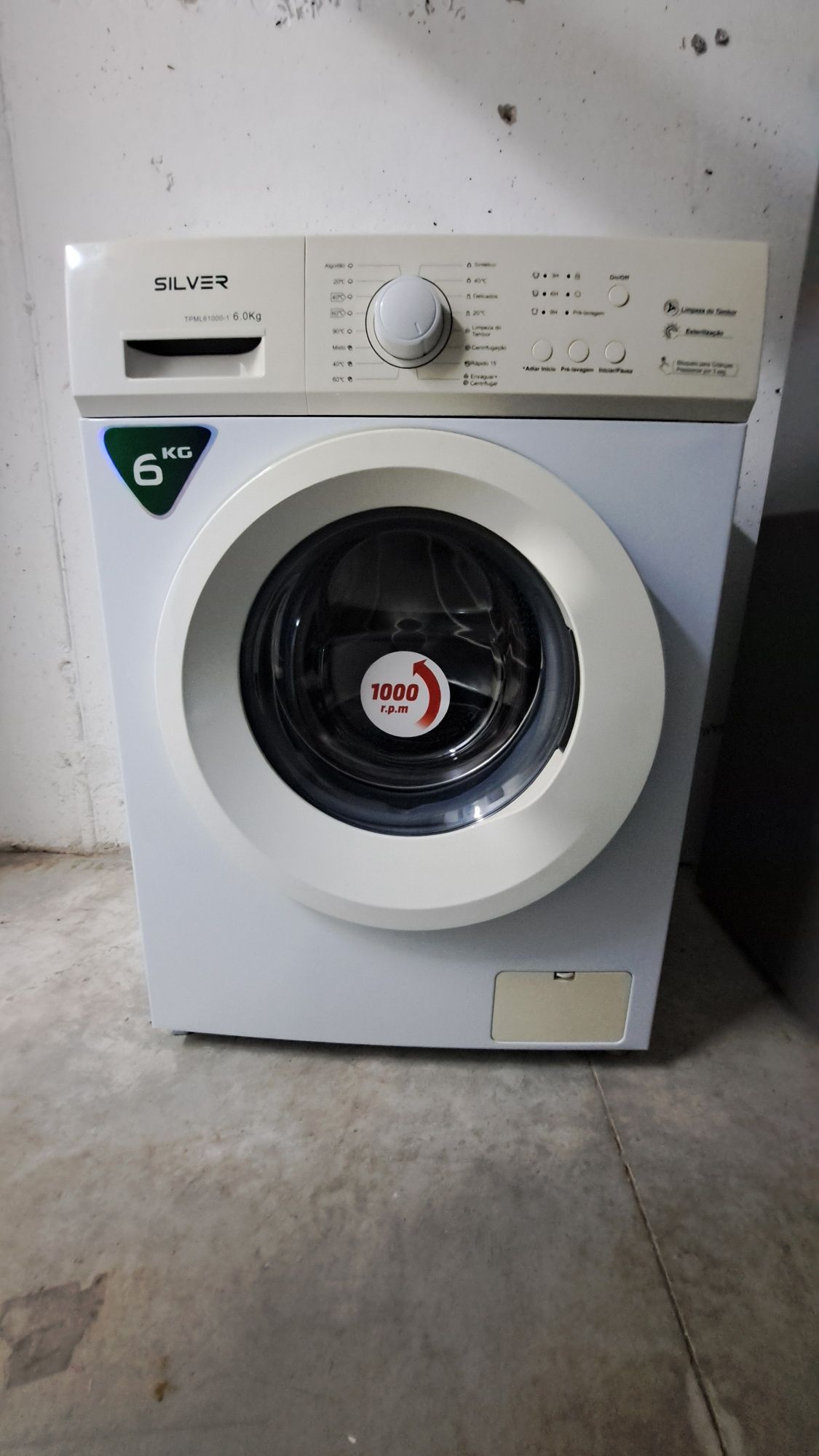 Maquina Lavar roupa Silver 6 Kg
