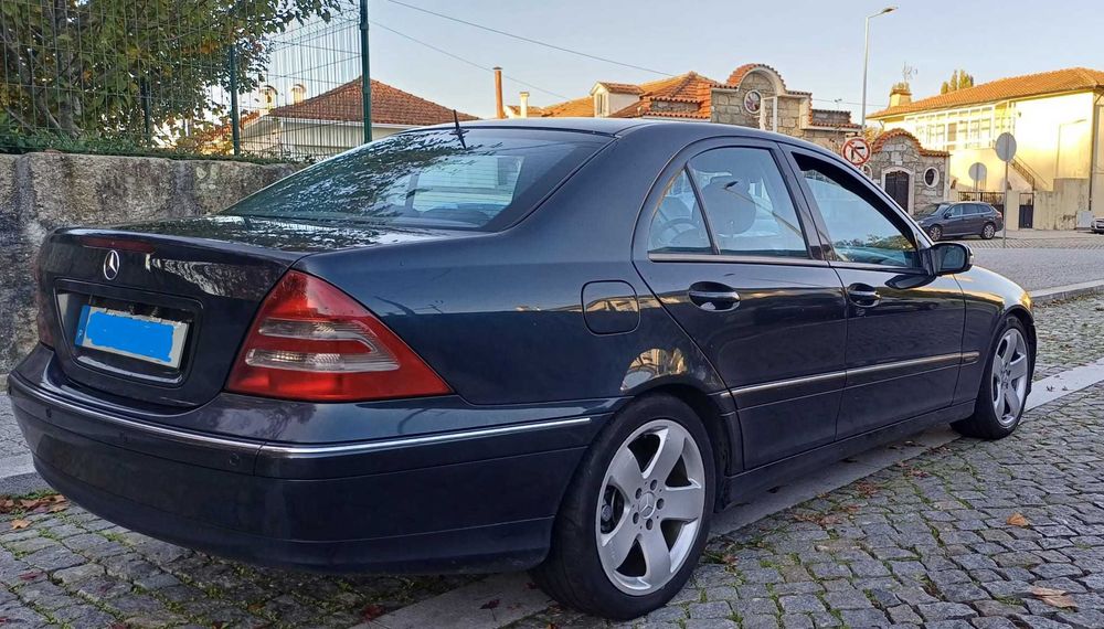 Mercedes-Benz C220 W203