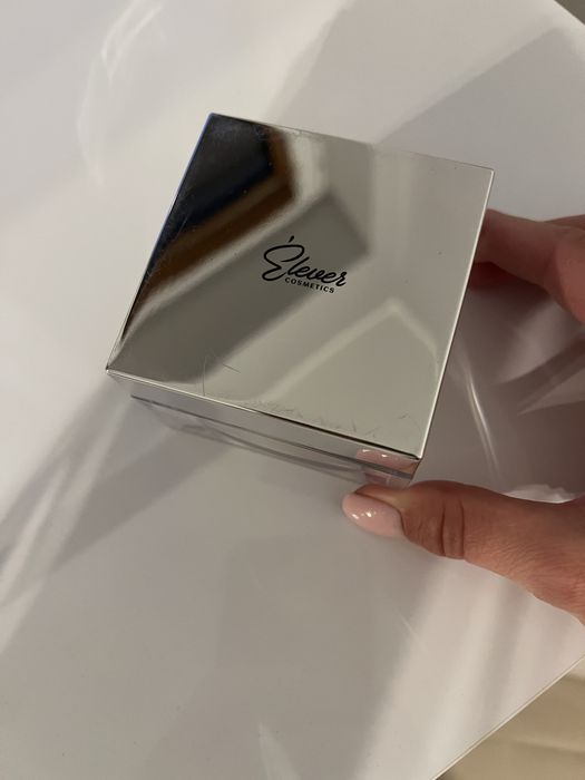 Puder sypki ELEVER transparentny