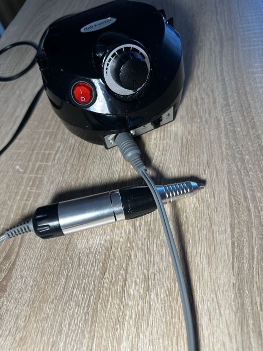 Фрезер для манікюру вживаний