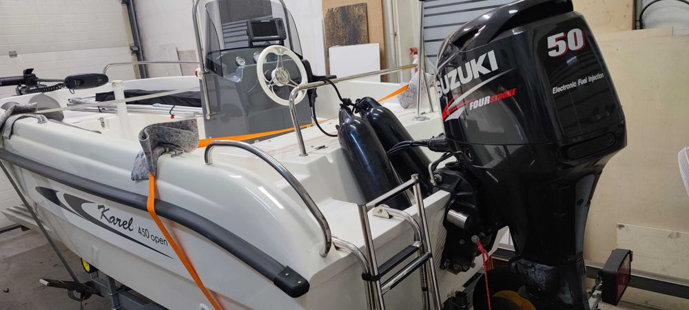 Łódz motorowa Karel 450 Open