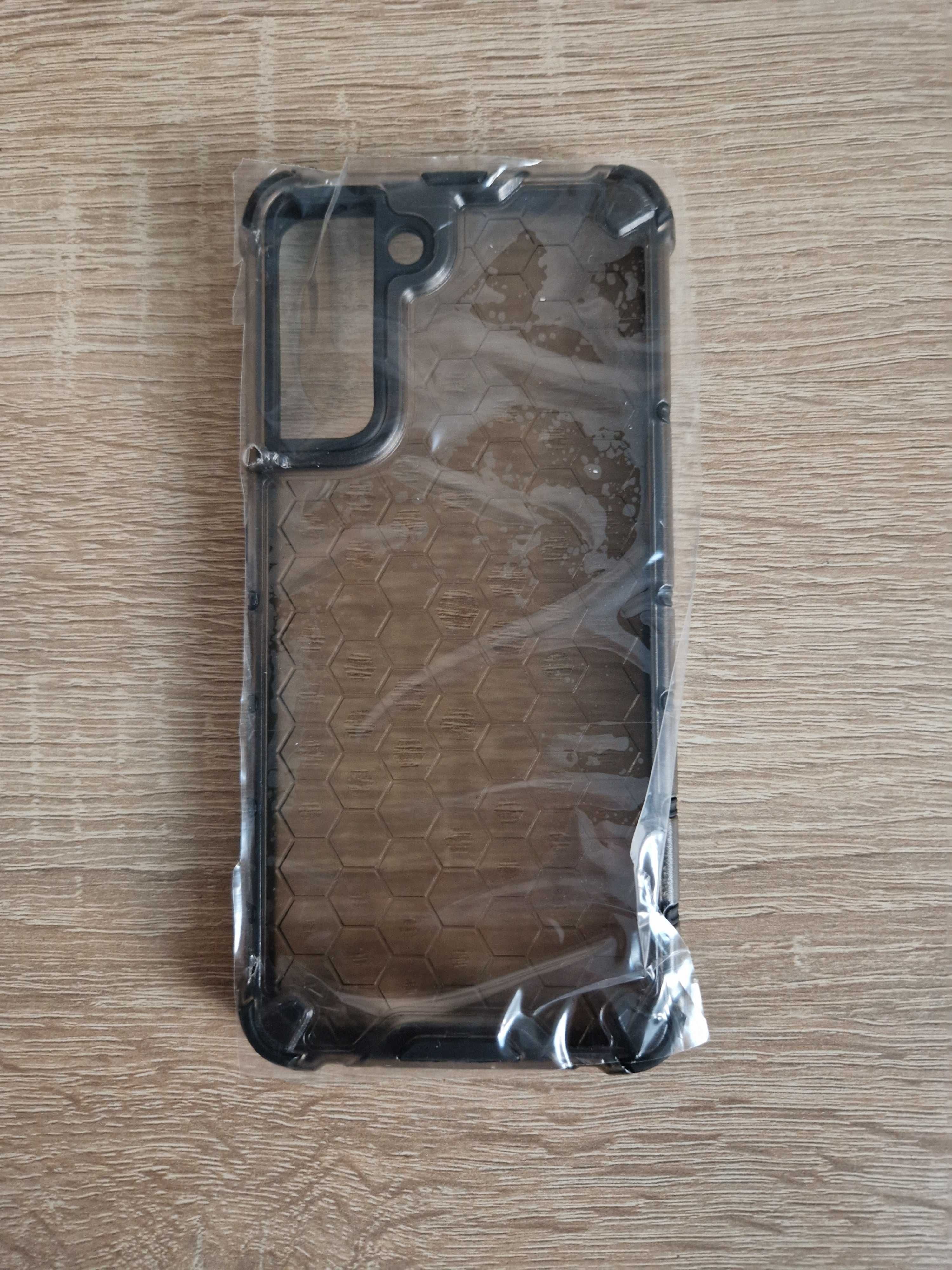 Etui oraz szkła w ofercie Samsung Galaxy S21