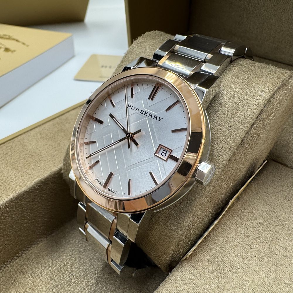 Жіночий годинник burberry bu9006 оригінал