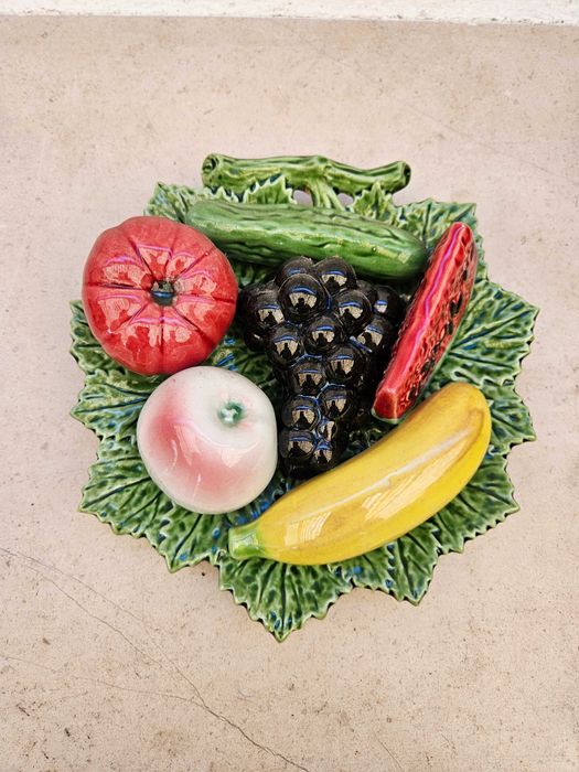 Cerâmica portuguesa de decoração.