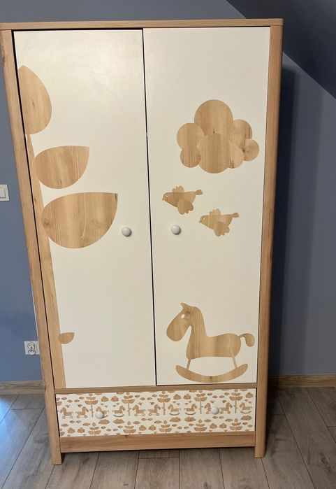 Zestaw mebli dziecięcych