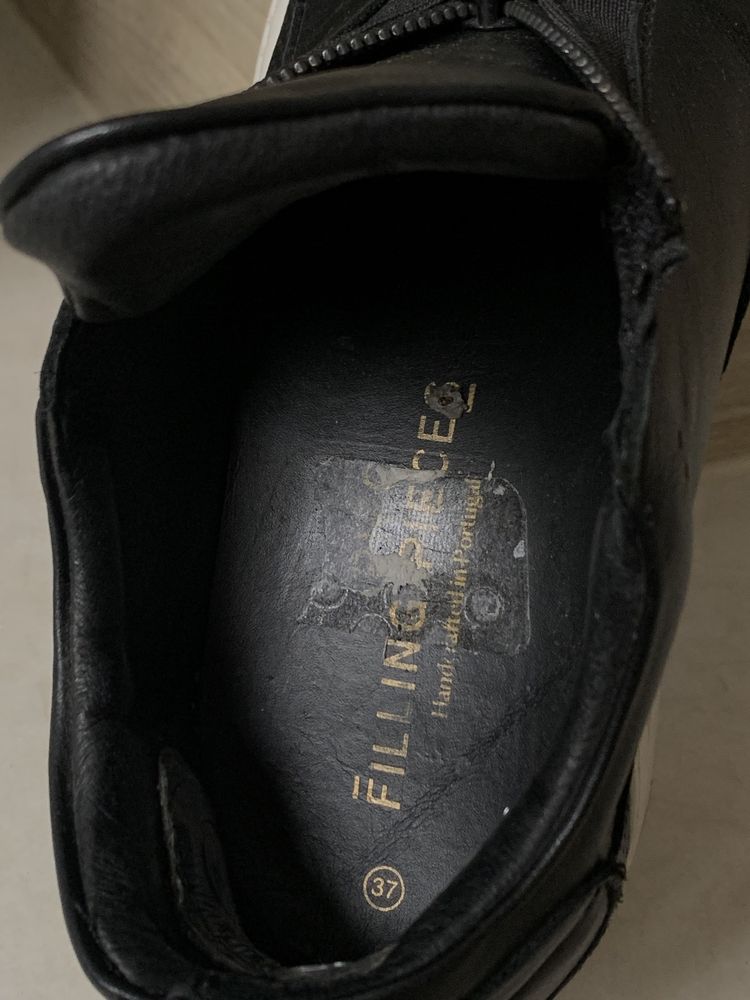 Buty czarne trampki tenisówki na zamek wygodne Filling Pieces 37