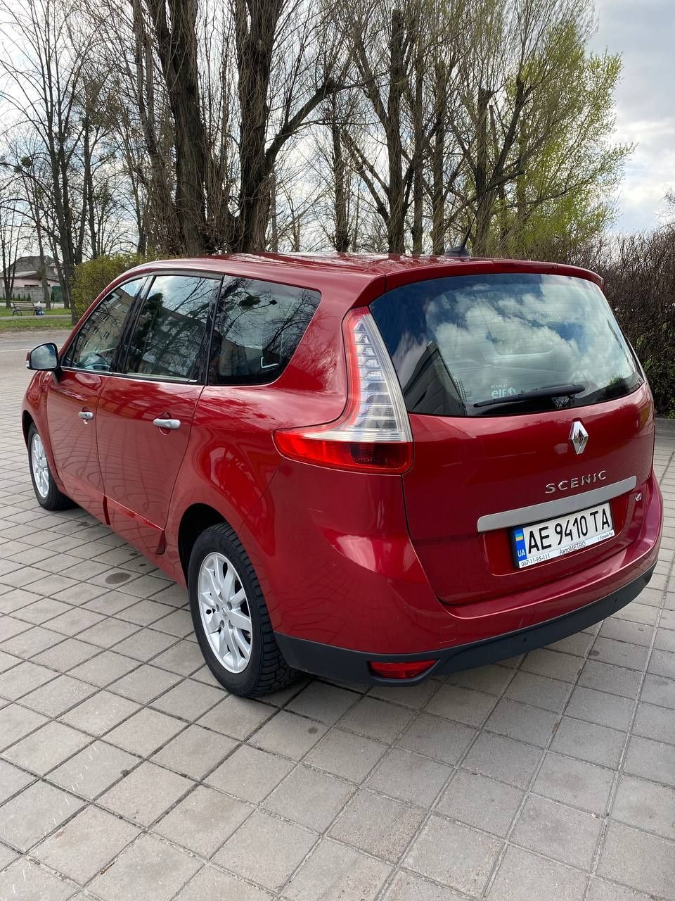 Renault Grand Scenic 3 ( 1.5dci )