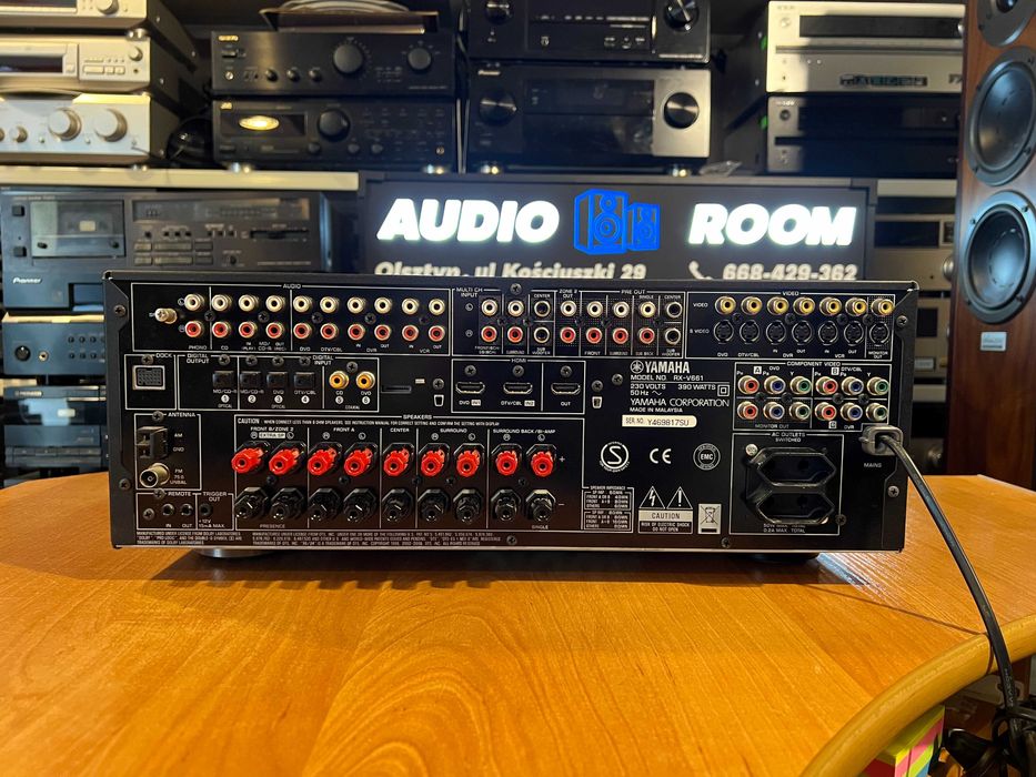 Amplituner Yamaha RX-V661 Audio Room