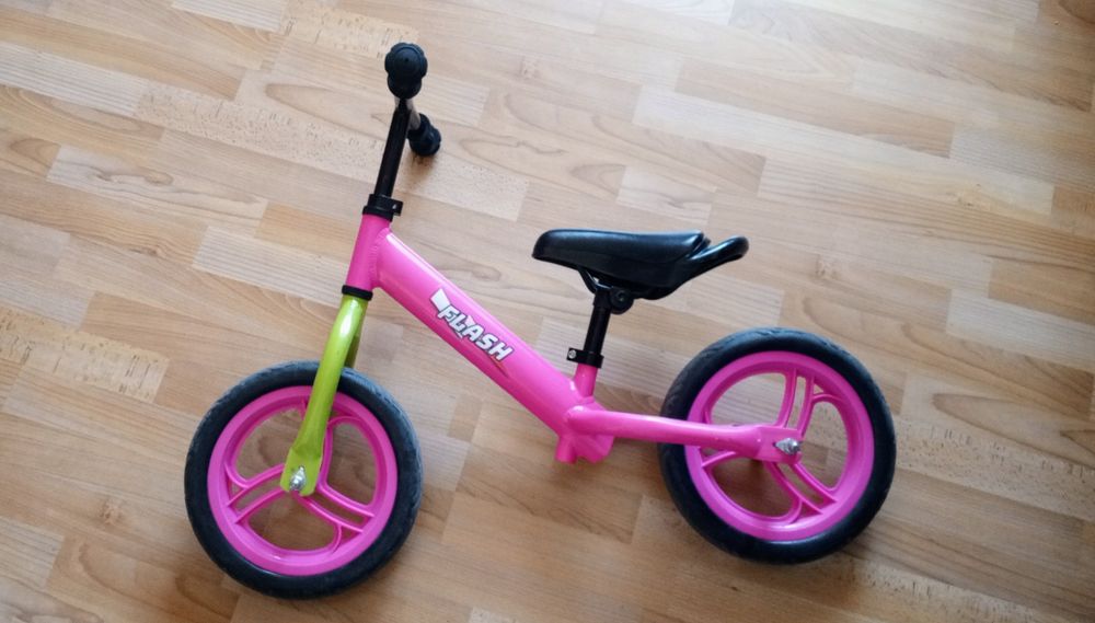 Вело біг для дівчаток