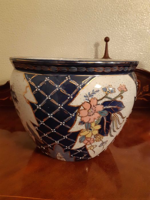 Vaso grande em porcelana