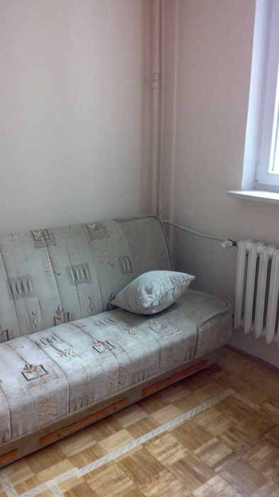 Wynajmę  pokój 8 m2 w mieszkaniu 70 m2 3 pokojowym bez właściciela.