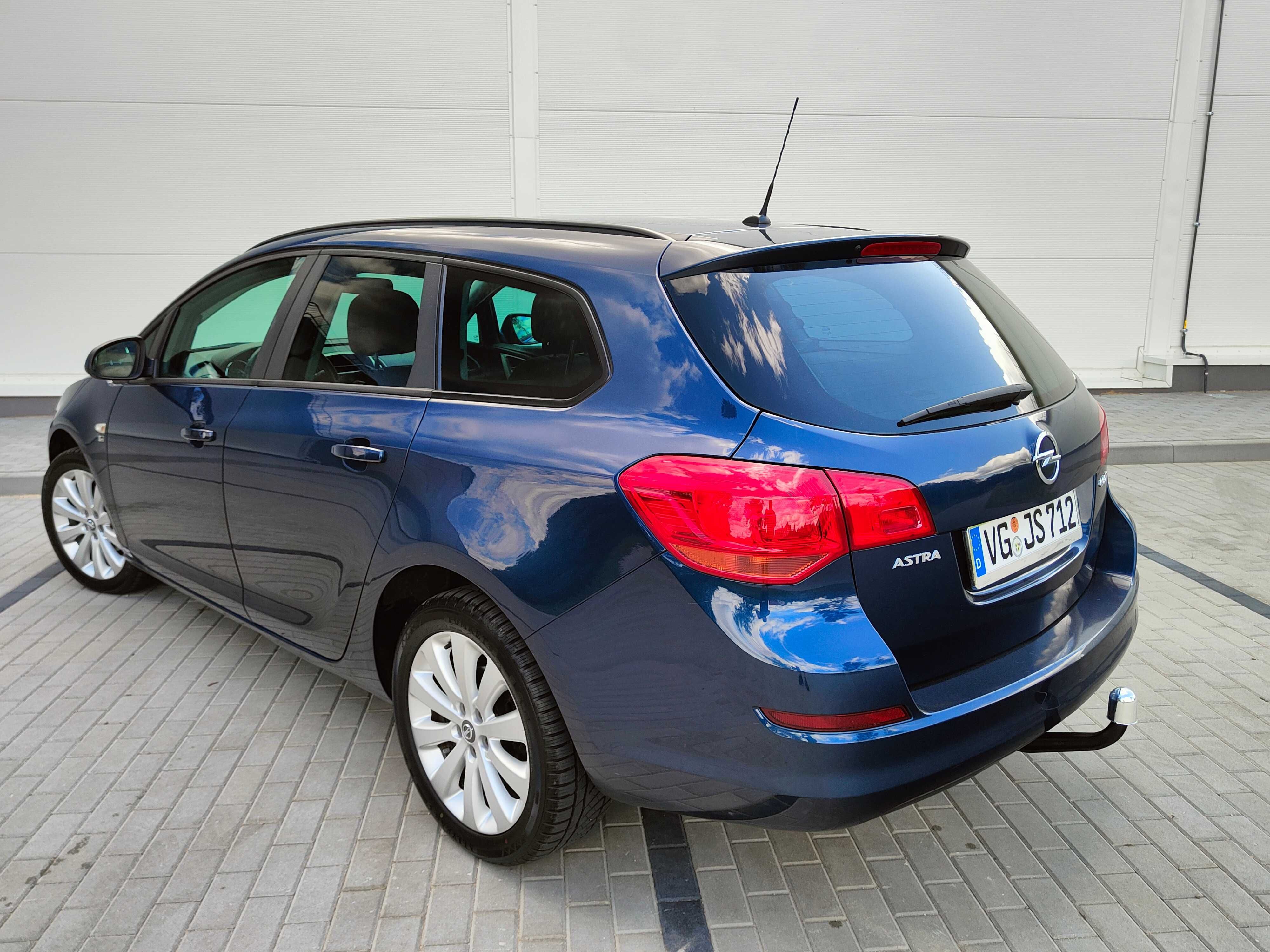 Nówka Opel Astra*Benzyna*Półskóra*Grzane Fotele/Kiera*Komp*Serwis*