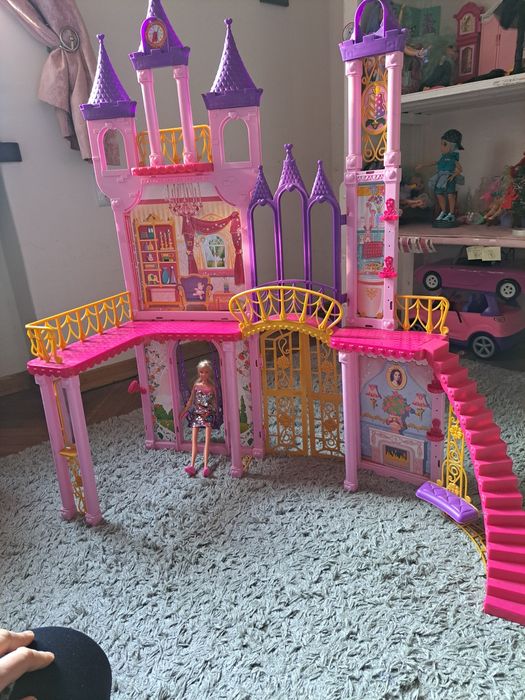 Domek/ Pałac dla lalek Barbie XXL