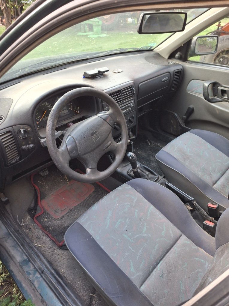 Seat Cordoba pali jeździ