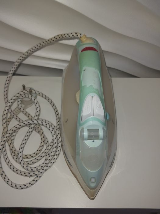 Утюг Zelmer 2000W