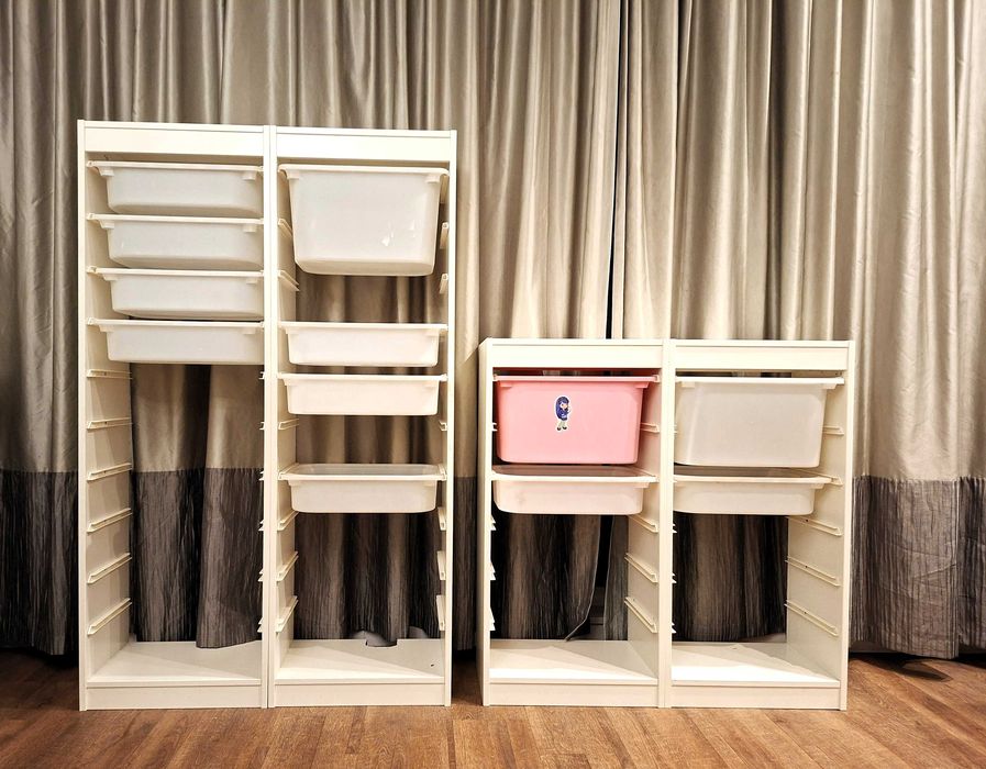 IKEA TROFAST biały: zestaw do pokoju dziecka, 4 regały + 12 pojemników