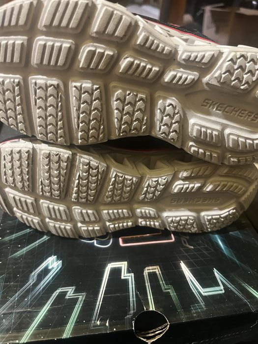 Buty zimowe skechers świecące