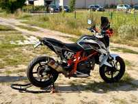 KTM Duke KTM Duke 690 ABS EU 2012 Akrapovič PowerParts