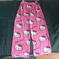 Spodnie Hello Kitty Różowe Spodenki