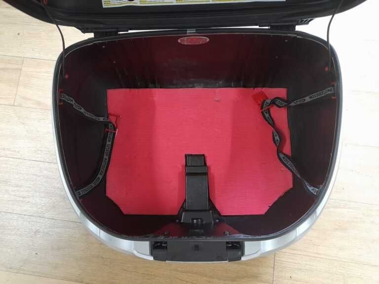 TOP CASE GIVI MONOKEY SYSTEM MAXIA 3 55 LITROS