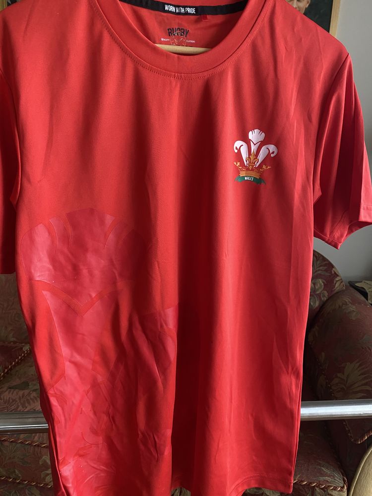 Koszulka t-shirt Welsh Rugby Union r. S + czapka Walia WRU