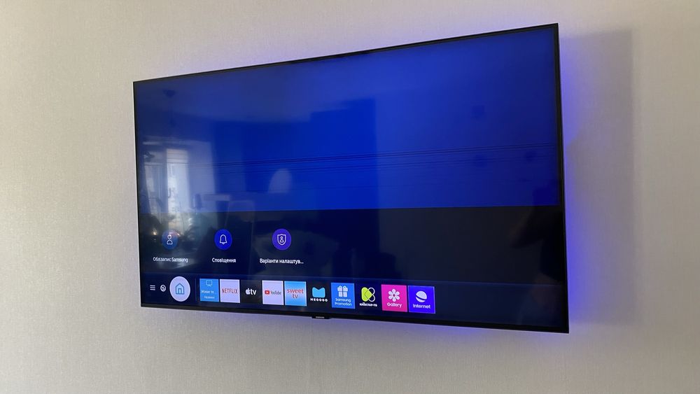 Телевізор Samsung UE50TU8000U