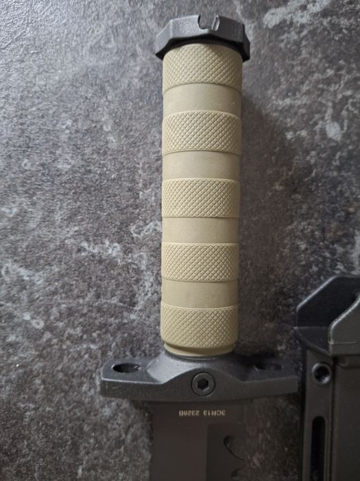 Nóż taktyczny,  survivalowy 34,5 cm Nowy
