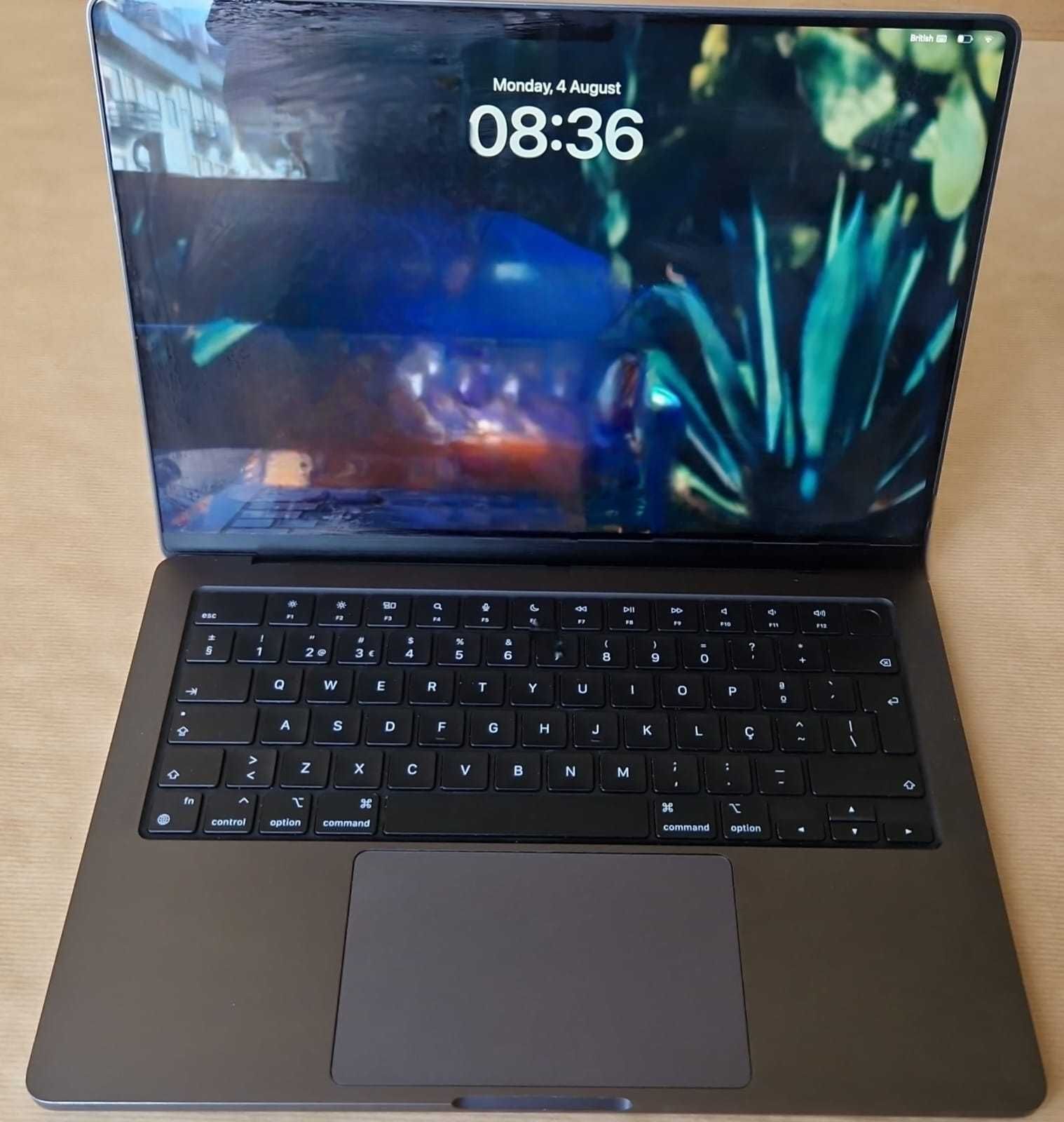 Portátil - MacBook Pro 14" (2024)