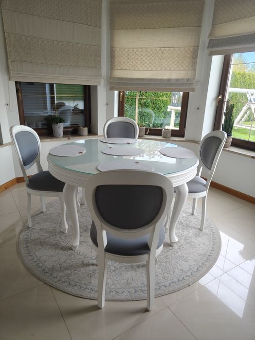 Stół okrągły rozkładany duży 12 szt krzeseł