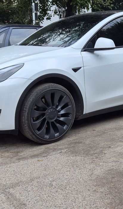 Колеса Tesla Y R21 різноширокий комплект
