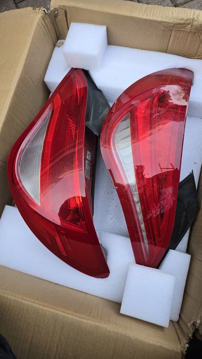 Lampa W117 X117 LED CLA tył lewa prawa Europa Oryginał sedan shooting