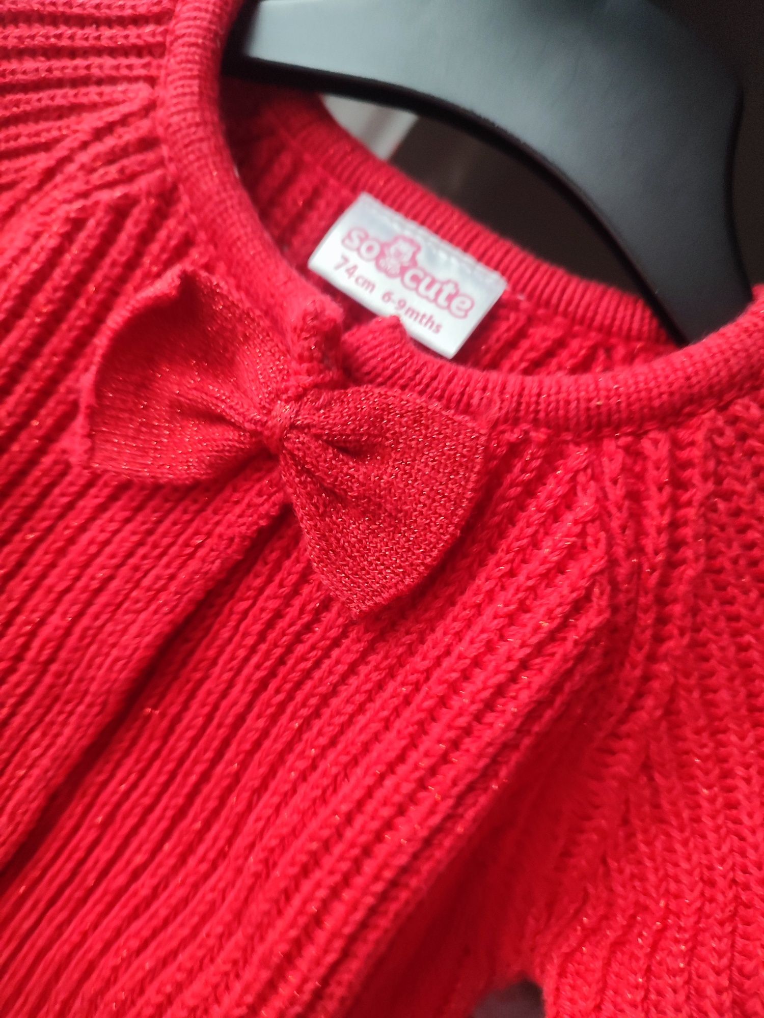 Nowy czerwony sweterek świąteczny 74