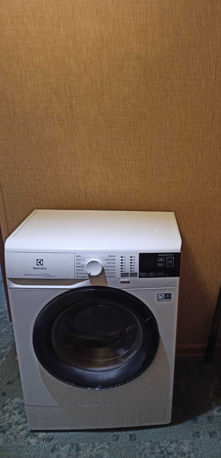 Стиральная машинка Electrolux EW6S426BUI