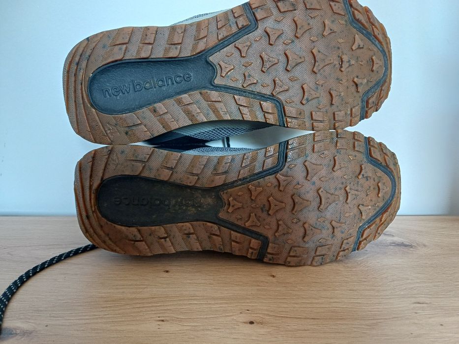 Buty New Balance 590 v3 all terrain rozmiar 42 trekkingowe 42,5