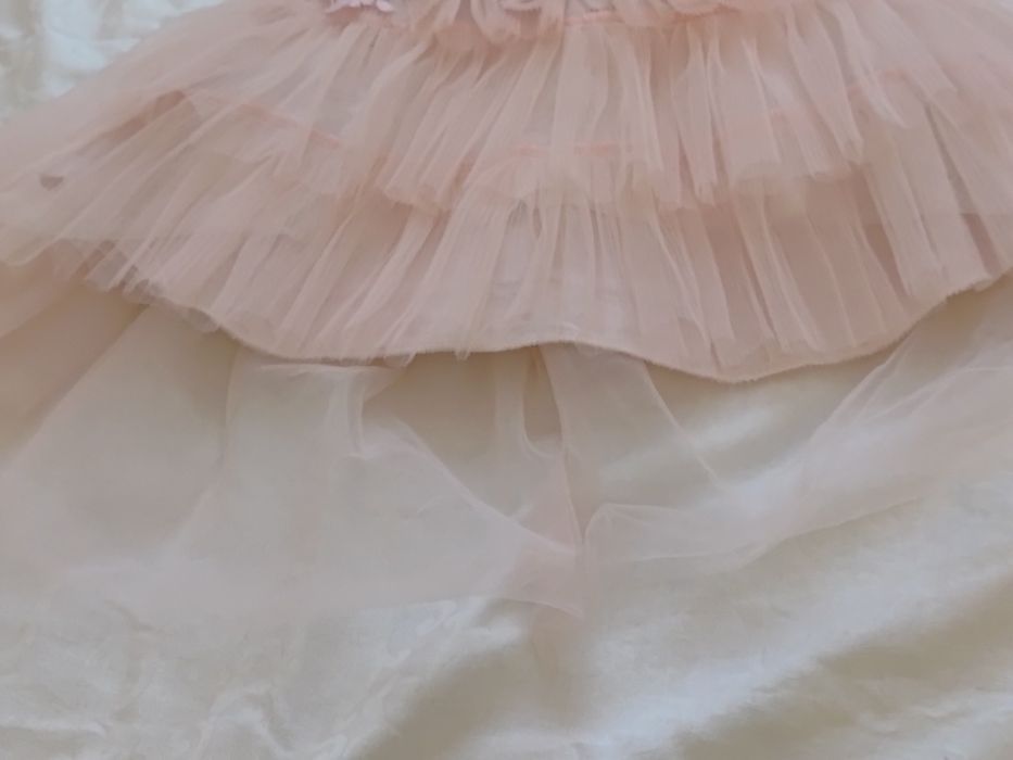 Śliczna sukienka dla małej księżniczki tiul koronka spinki roz. 92