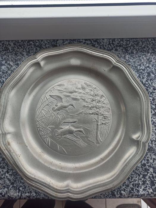 Винтажная оловьяная тарелка Quist Zinn Германия