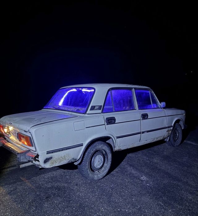 Машина Жигули лада 2106 1991