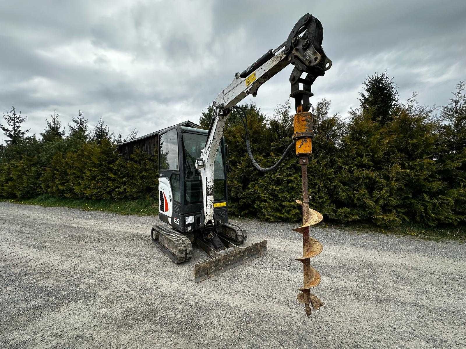 Wynajem maszyn(Bobcat S175, E19, E35,863, 873,T320)