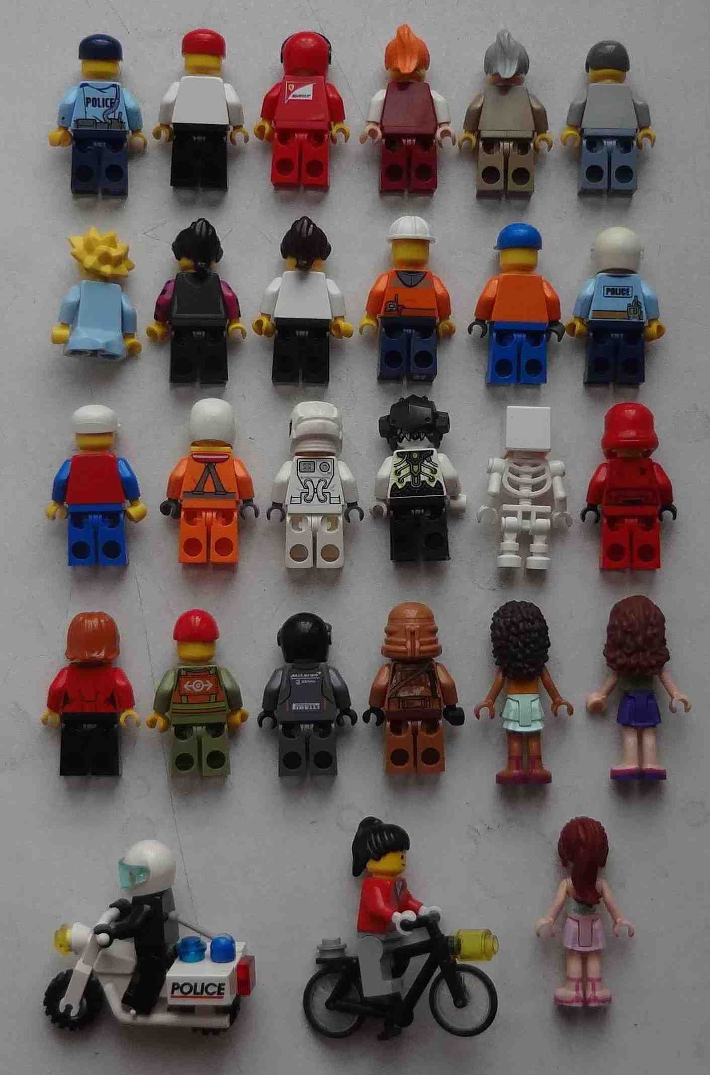 Минифигурки LEGO Лего оригинал 26 штук разных