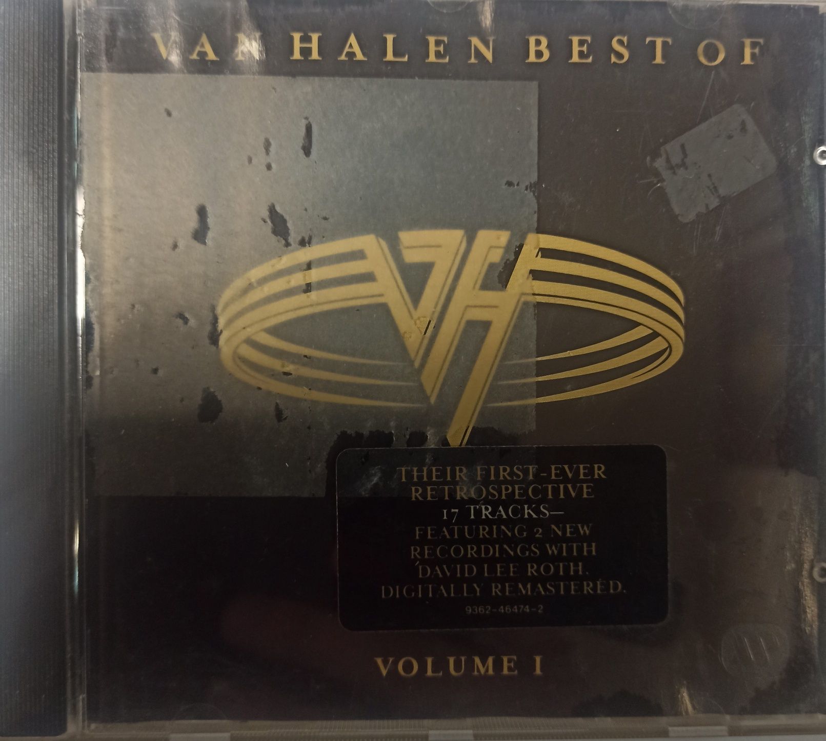 4 CDs originais.