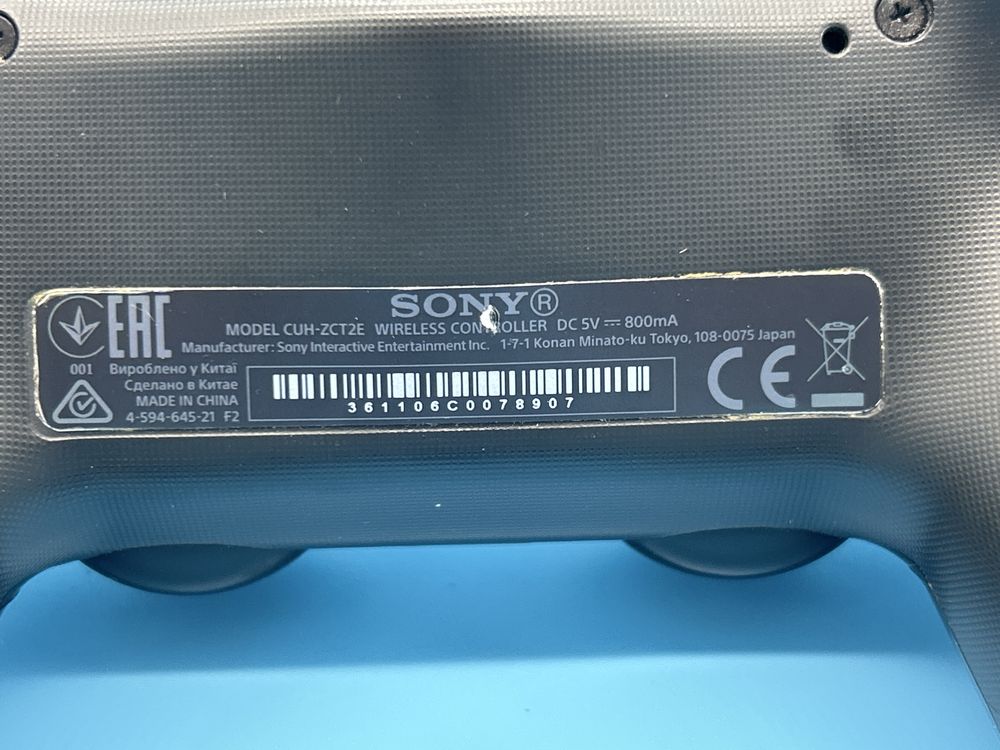#1220 playstation 4 1Tb cuh-7016B plomby pad komtroler ładowarka zct2E