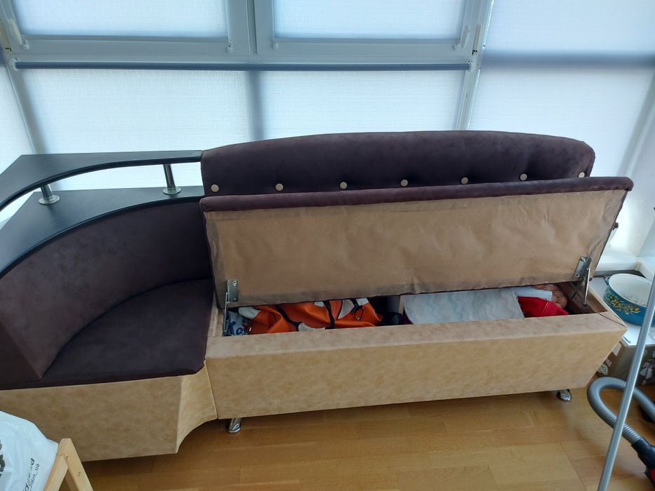 Кухонна лавка до кухні