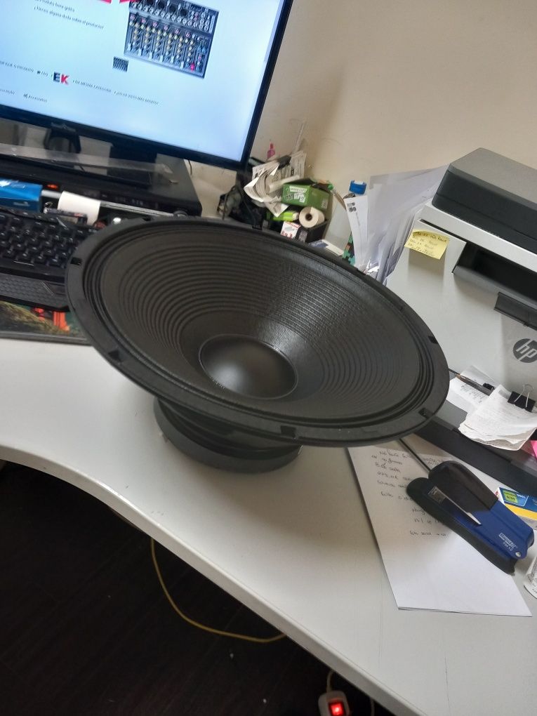 Beyma 15JVE 400W/800W 8 Ohm