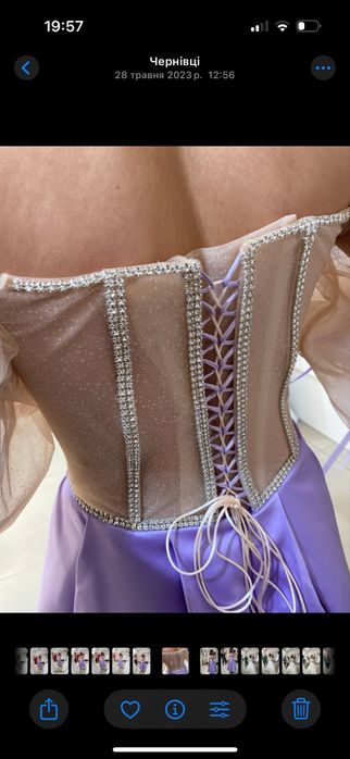 Продаю свою сукню,яку одягнула 1 раз на випускний